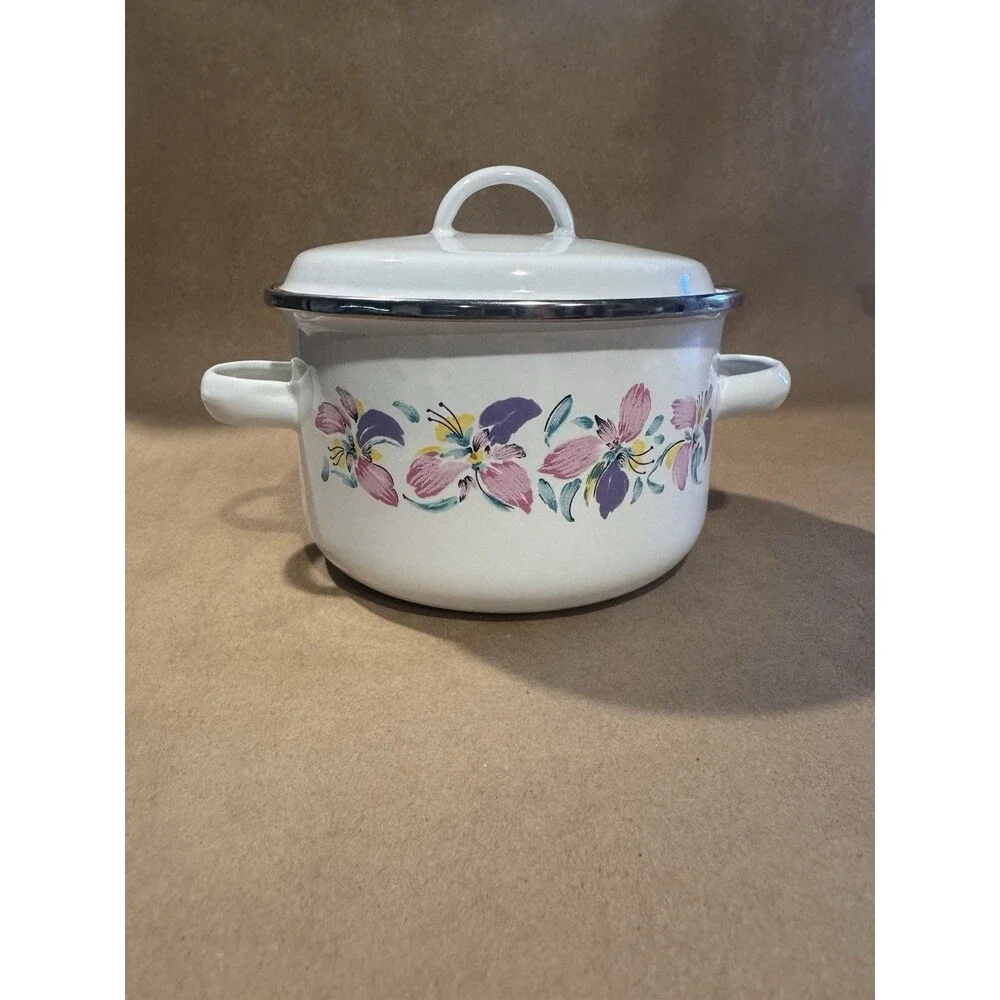 Small Floral Enamel Stockpot w/ Lid, Round Double Handle, White Multicolor